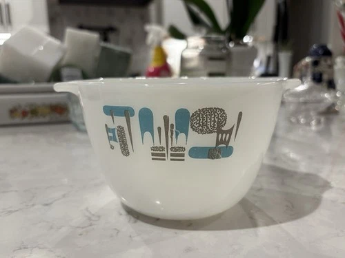 VTG Anchor Hocking Fire King Blue Heaven Atomic 1.5 QT Mixing Bowl, 1950s, Retro