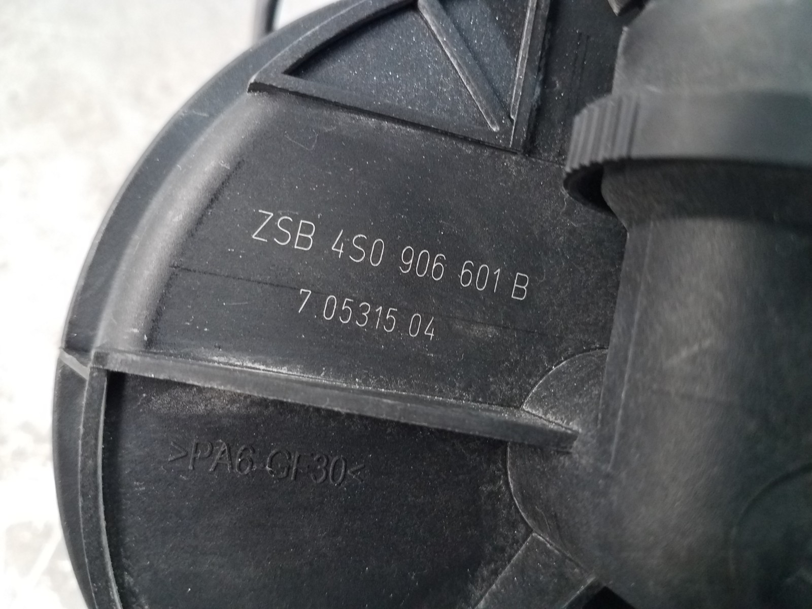 Lamborghini Huracan EVO Spyder 2020 Secondary air pump