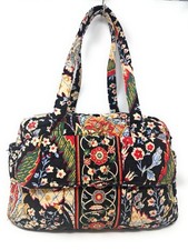 Bolsa de pañales floral Vera Bradley en patrón retirado de Versalles