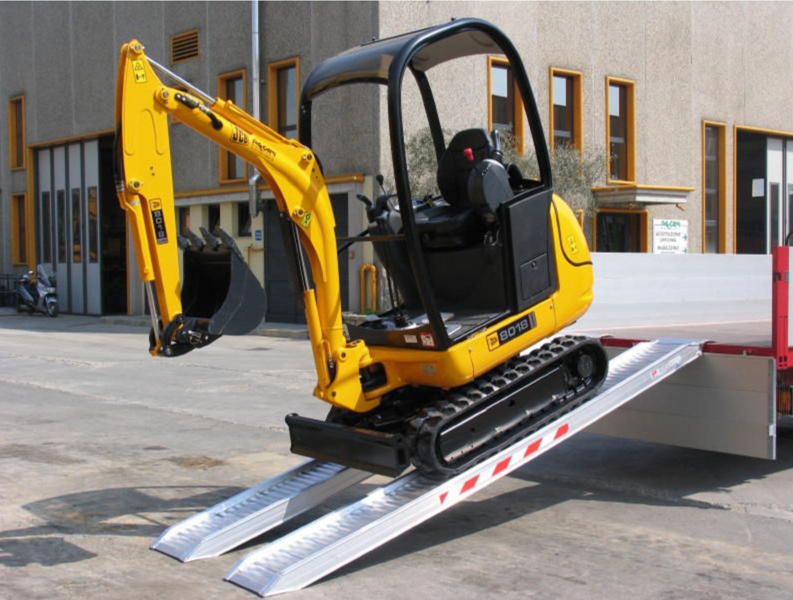 Heavy Duty Loading Ramps PAIR 3.5mx 4580kg Digger Ramps Aluminium Trailer Ramps