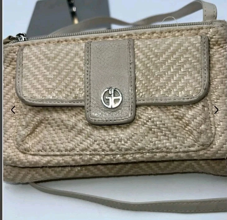 Giani Bernini Vintage Raffia and Leather Crossbody Bag - Image 3 of 4