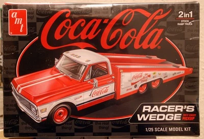 AMT 1506 1972 Chevrolet Pickup Racers Wedge Coca Cola 2´n1 1:25 wieder neu 2025 - Bild 1 von 4