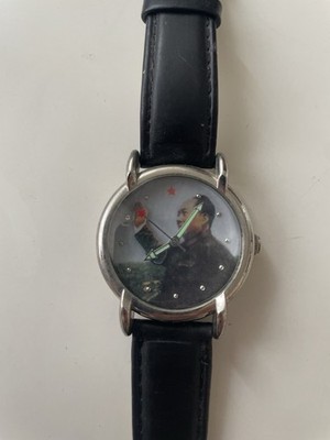 Mechanische Armbanduhr mit winkendem Moa Zedong