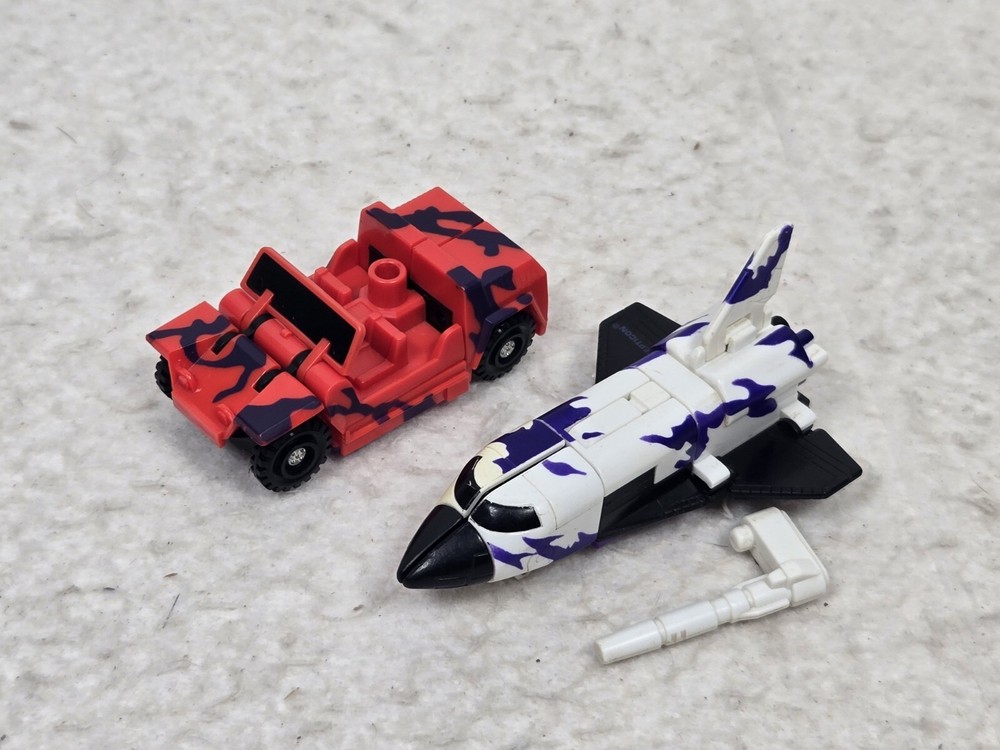 Transformers G2 Action Figure Blast Off + Swindle Combaticons Bruticus 1994