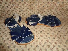 GIRL'S THE SALT WATER USA HOY NAVY BLUE LEATHER STRAPPY BUCKLE FLAT SANDALS--4