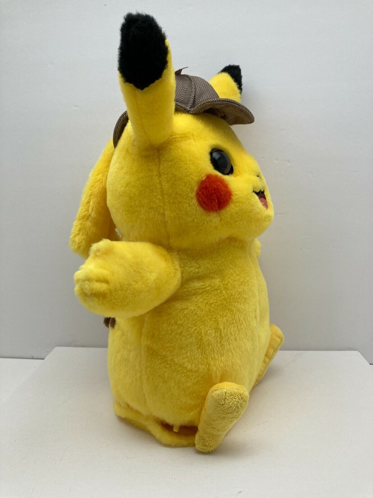 Pokemon Detective Movie Talking Pikachu 10 Inch Tall Plush Sound Movement  A12 for sale online