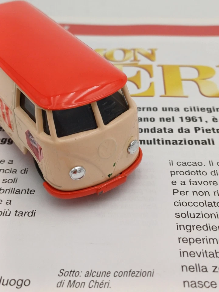 CORGI VW TRANSPORTER VAN - MON CHERI - MODELLINO 1:43 + pagine illustrate - Immagine 4 di 4