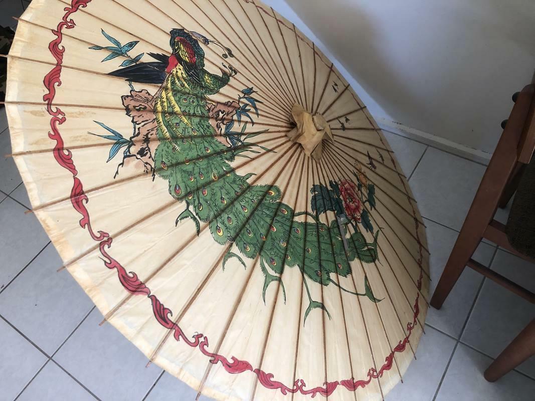 Vintage Retro Chinese Asian Oriental Rice Paper Bamboo Umbrella Original