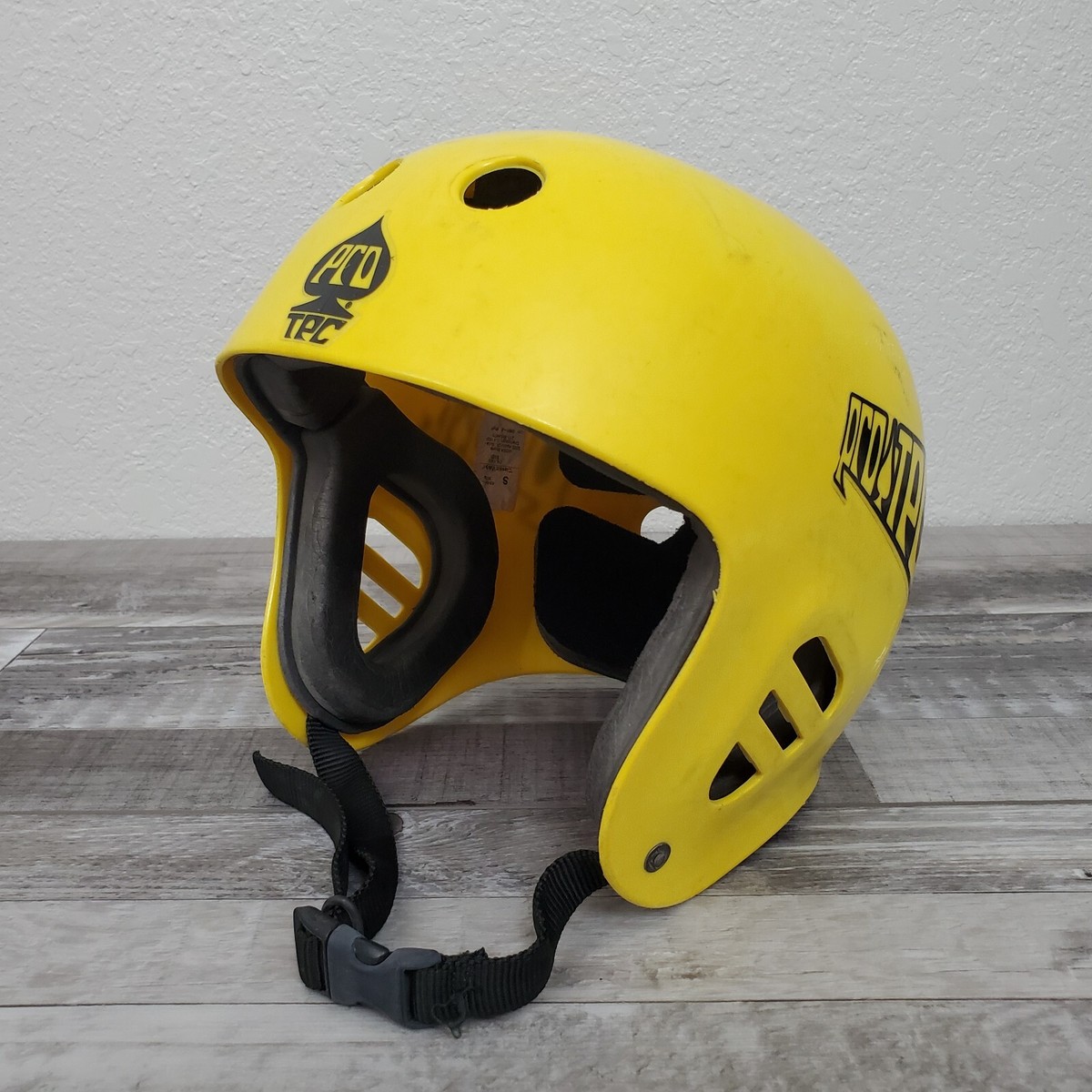 Casque Intégral Vintage Pro-Tec Années 80 Jaune – Made In USA – Rare Pour BMX/skate
