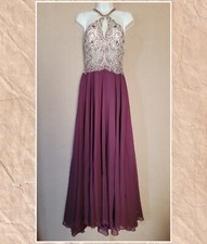 Size 6 Beautiful formal dress by Camille La Vie