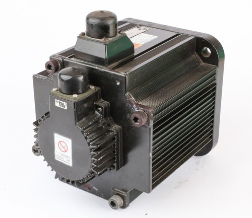 Yaskawa SGMGH-44ACA61 AC Servo Motor, 200VAC, 4.4kW, 1500RPM - Picture 6 of 9