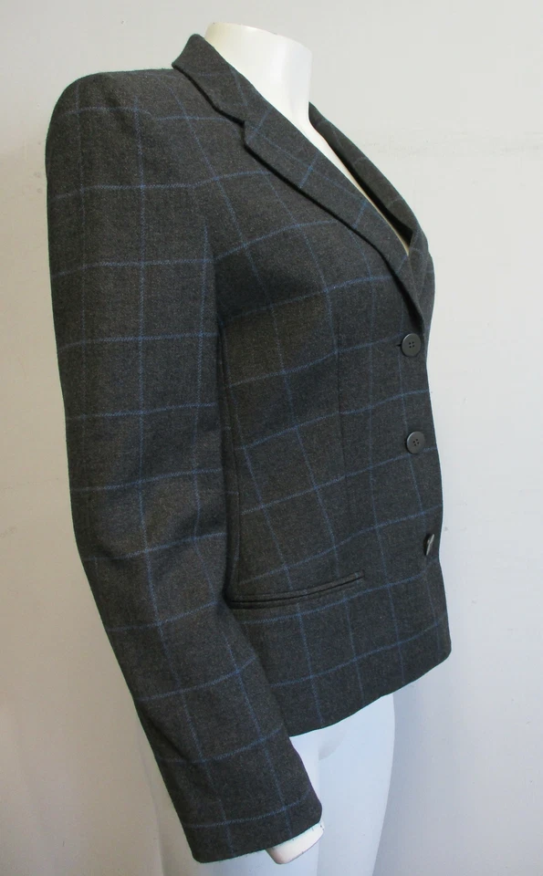 GIORGIO ARMANI wool- cashmere grey & blue windowpane 3- button blazer sz 40/ 4 - Image 2 of 4