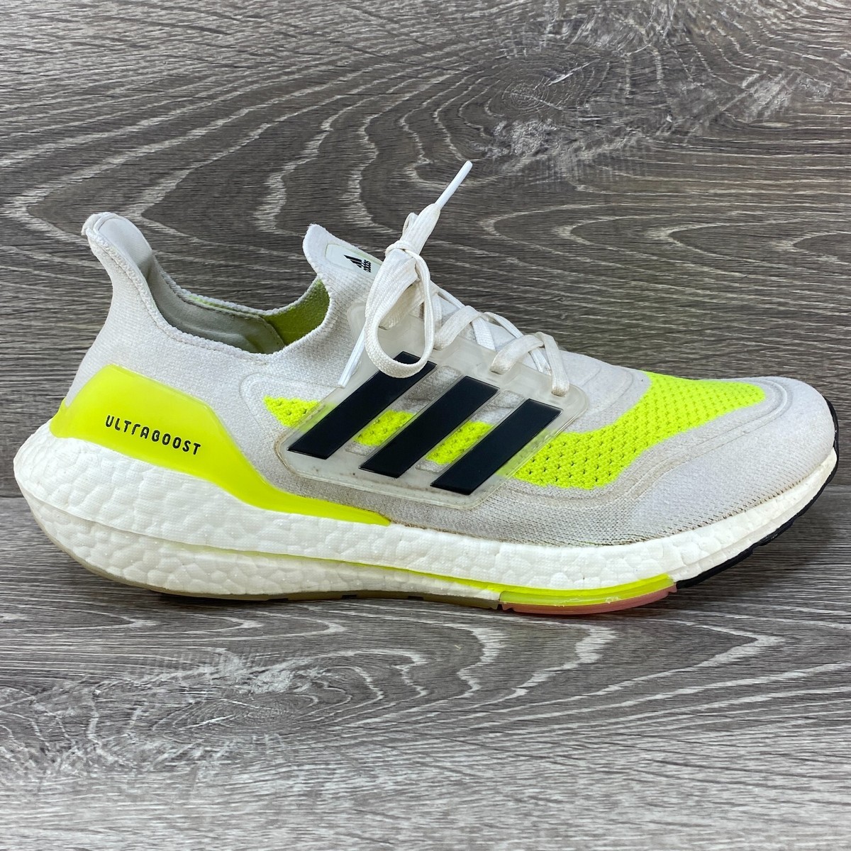 C*m様  ULTRABOOST ホワイト/イエロー adidas Ultraboost 21 W White Solar Yellow Women Running Jogging