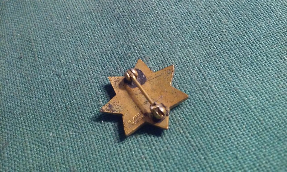 Early Original Obsolete CHP California Highway Patrol Lapel Brooch Type Star Pin - Image 3 of 4