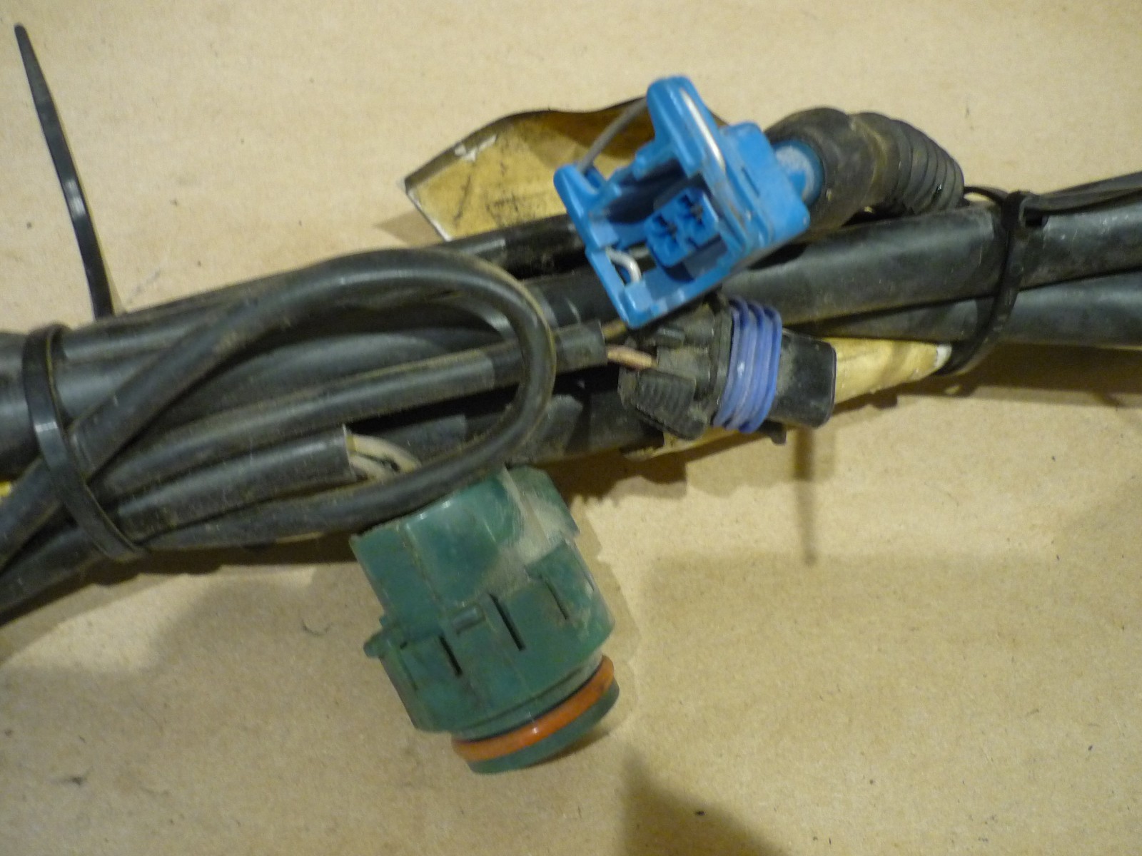 Ferrari 355  - Motor Utiilites Connection Cables -P/N 152187