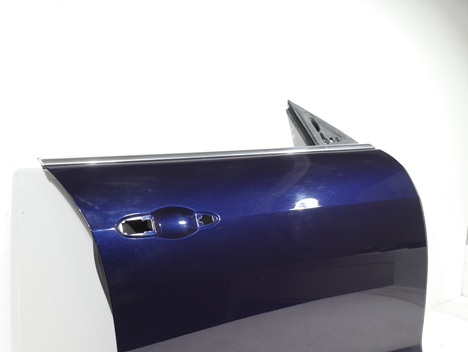 14-20 Maserati Ghibli Front RIGHT Door Shell Panel Blu Passione OEM 21k Miles