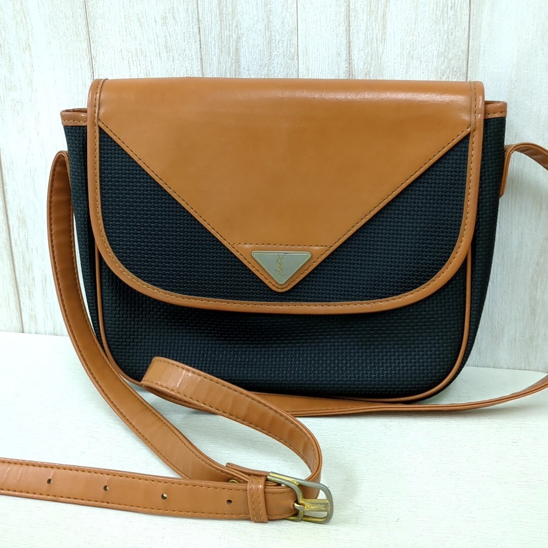 Borsa a tracolla Yves Saint Laurent YSL borsetta logo vintage donna usata...