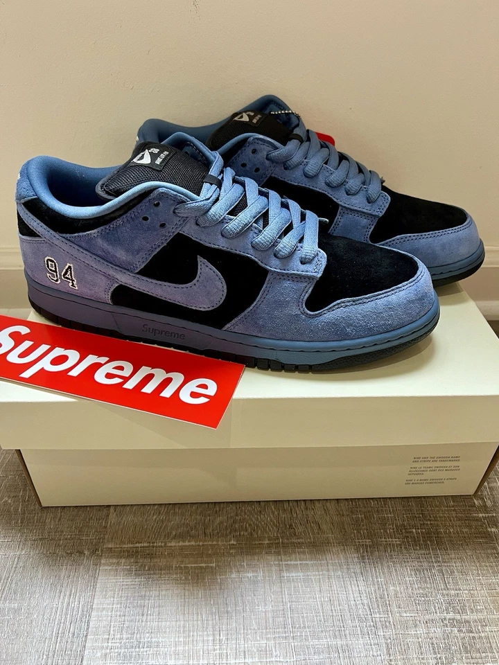 Supreme x Nike SB Dunk Low '94 Blue Ocean Fog' (HQ8487-400) varias tallas Foto 2 de 4