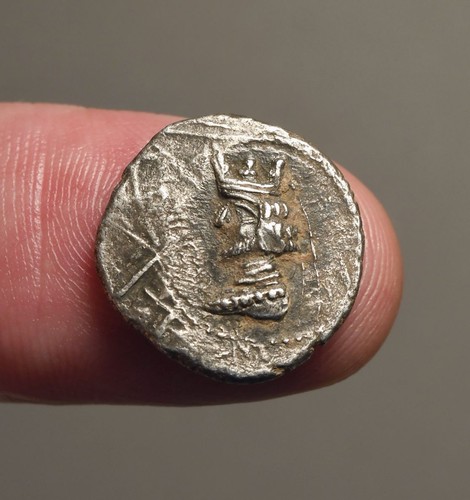 S-657 PERSIS. Ardaxšir (Artaxerxes) II. 1st century BC. AR Hemidrachm