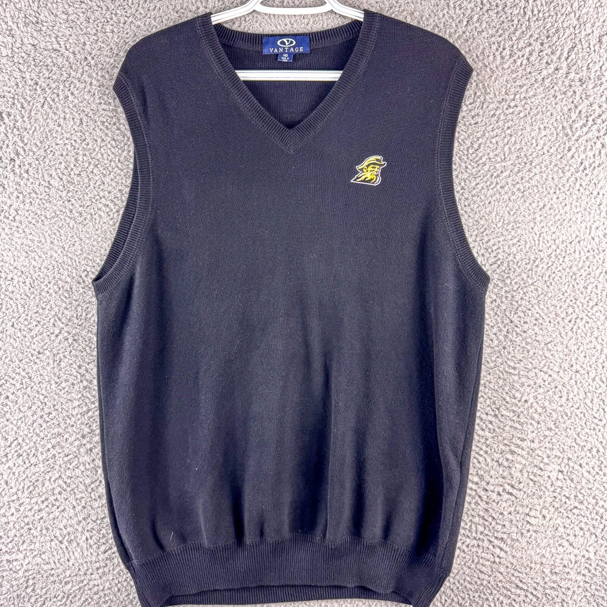 Vantage Men's Royal Mesh 1/4-Zip Tech Pullover