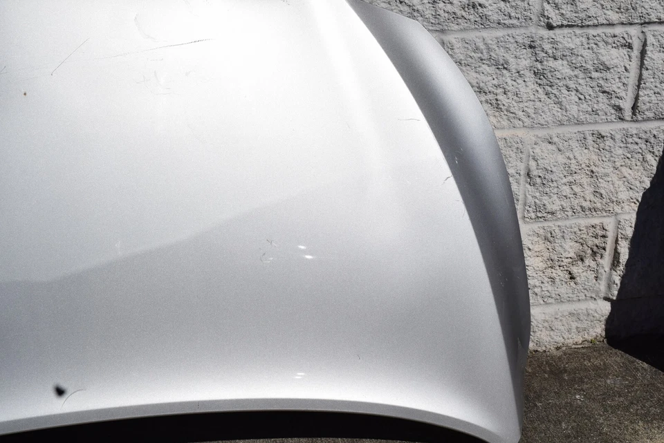 KIA Sedona 2015 capó capó fábrica OEM Foto 3 de 4