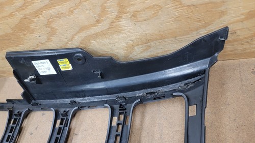 2017 2018 2019 2020 JEEP GRAND CHEROKEE Front Bumper Upper Grille Trim - Picture 22 of 24