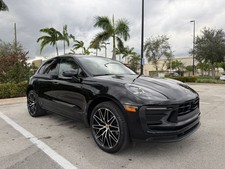 2023 Porsche Macan Sport Utility 4D
