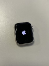Apple Watch Series 8 - GPS Cellular - 45 mm - 88% Battery - Starlight silver