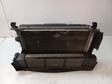 Mercedes-Benz GLA W156 X156 2019 Benzin Wasserkühler Kühlerdpaket A2465000454 Mercedes-Benz GLA W156 X156 2019 Benzin Wasserkühler Kühlerdpaket A2465000454