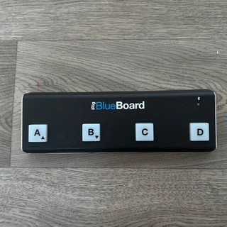 IK Multimedia iRig BlueBoard Bluetooth MIDI Pedalboard