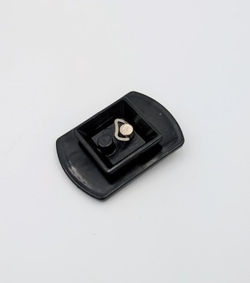 Quick-Release Plate Shoe - For Sunpak Tripod 5858DLX - Universal 1
