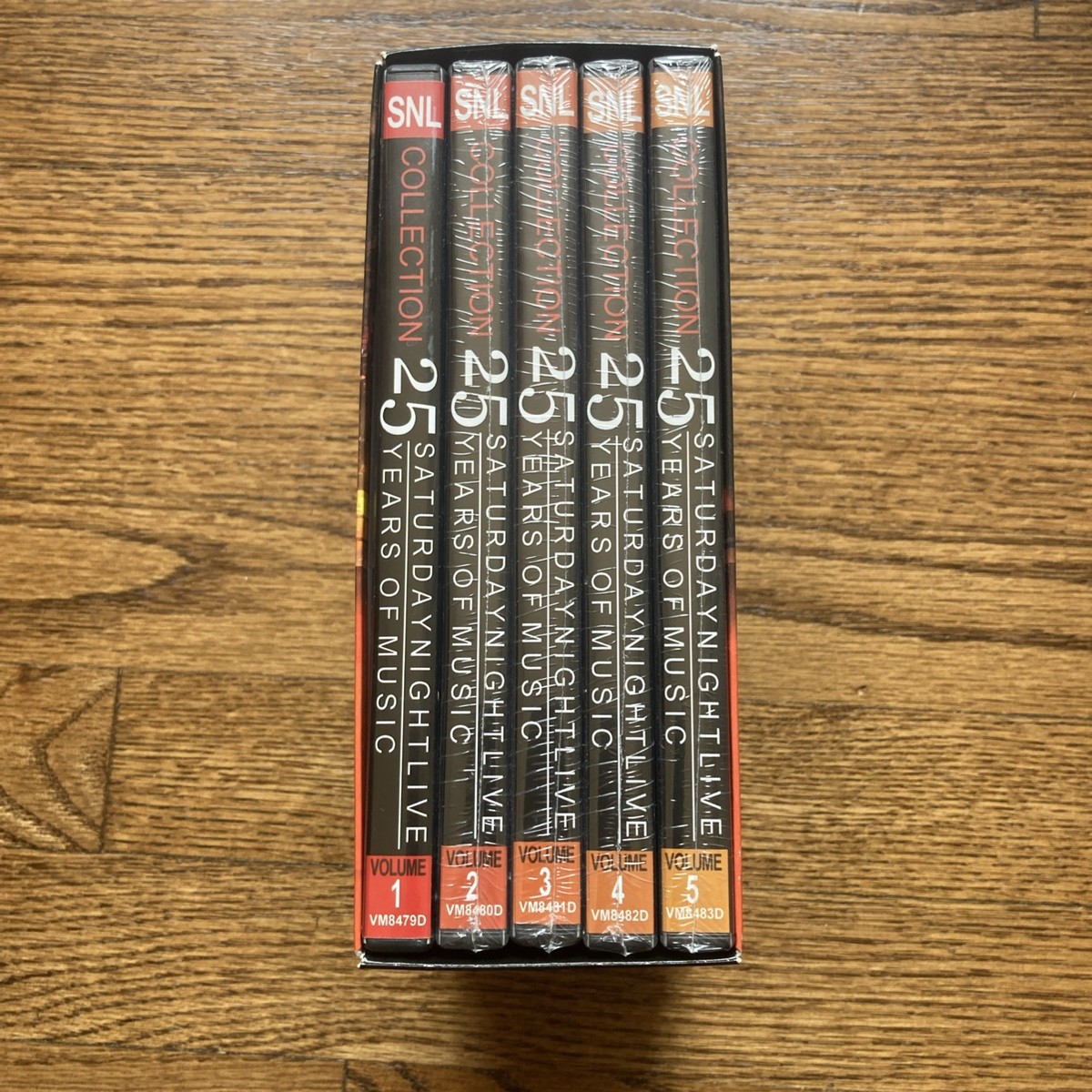 【DVD未開封】サタデーナイトライブ 25イヤーズ・オブ・ミュージック DVD未開封】サタデーナイトライブ 25イヤーズ・オブ