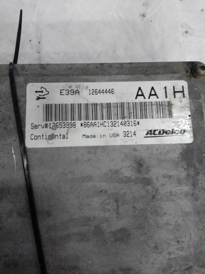 2014 Chevrolet Camaro Engine Control Module ECM 3.6L Black OEM Used - Изображение 3 из 4