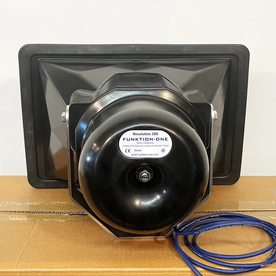 Funktion One PAIR (2x) Resolution 2S8 Speakers 8" loudspeakers with yoke - Image 3 of 4