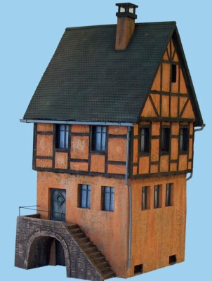 77503 Fachwerkhaus 2stöckig mit Außentreppe, Spur G (LGB), GMK World of model 