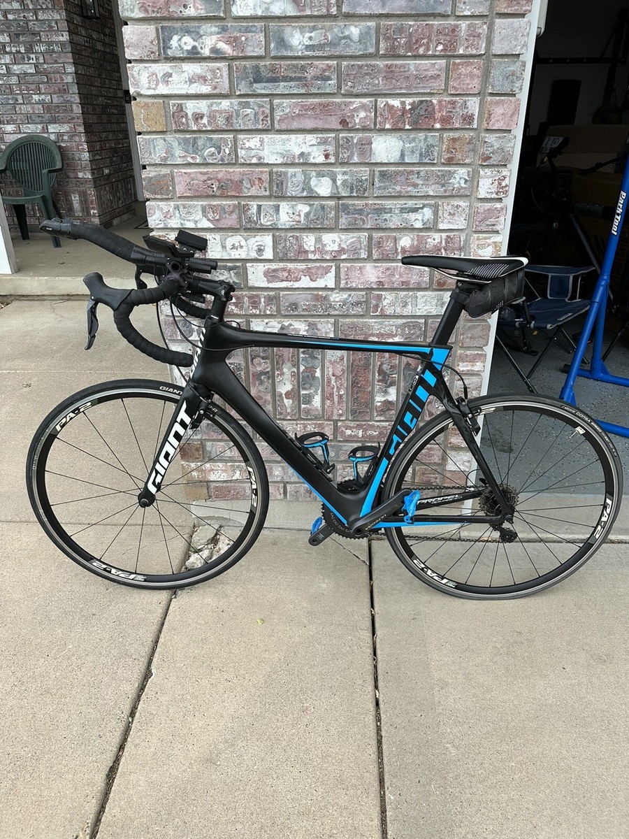 Giant Propel Advanced ML 56cm Ultegra Di2 w/ Di2 Aero Bar Remote