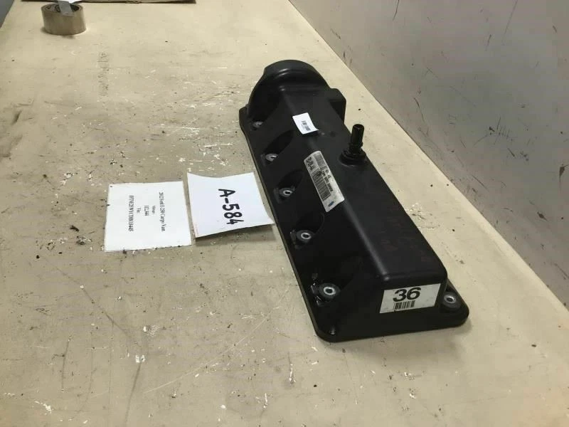 Ford E250 2012 motor de 4,6 L válvula del lado del conductor izquierdo cubierta del árbol de levas OEM+ Foto 2 de 4