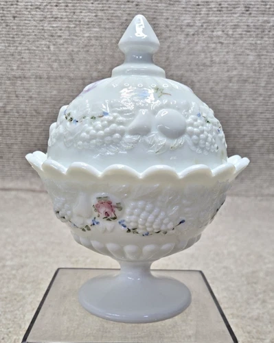 VINTAGE WESTMORELAND MILK GLASS RAISED FRUIT CANDY DISH HANDPAINTED ROSES & BOWS