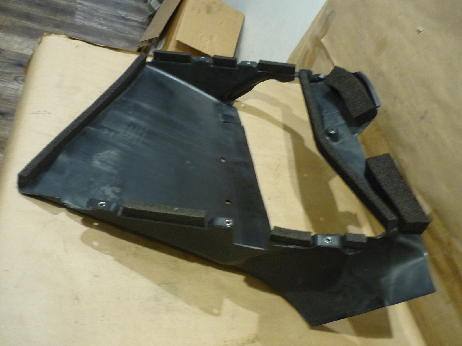 Ferrari 488 - LH Radiator Lower Duct Complete - P/N 86730200
