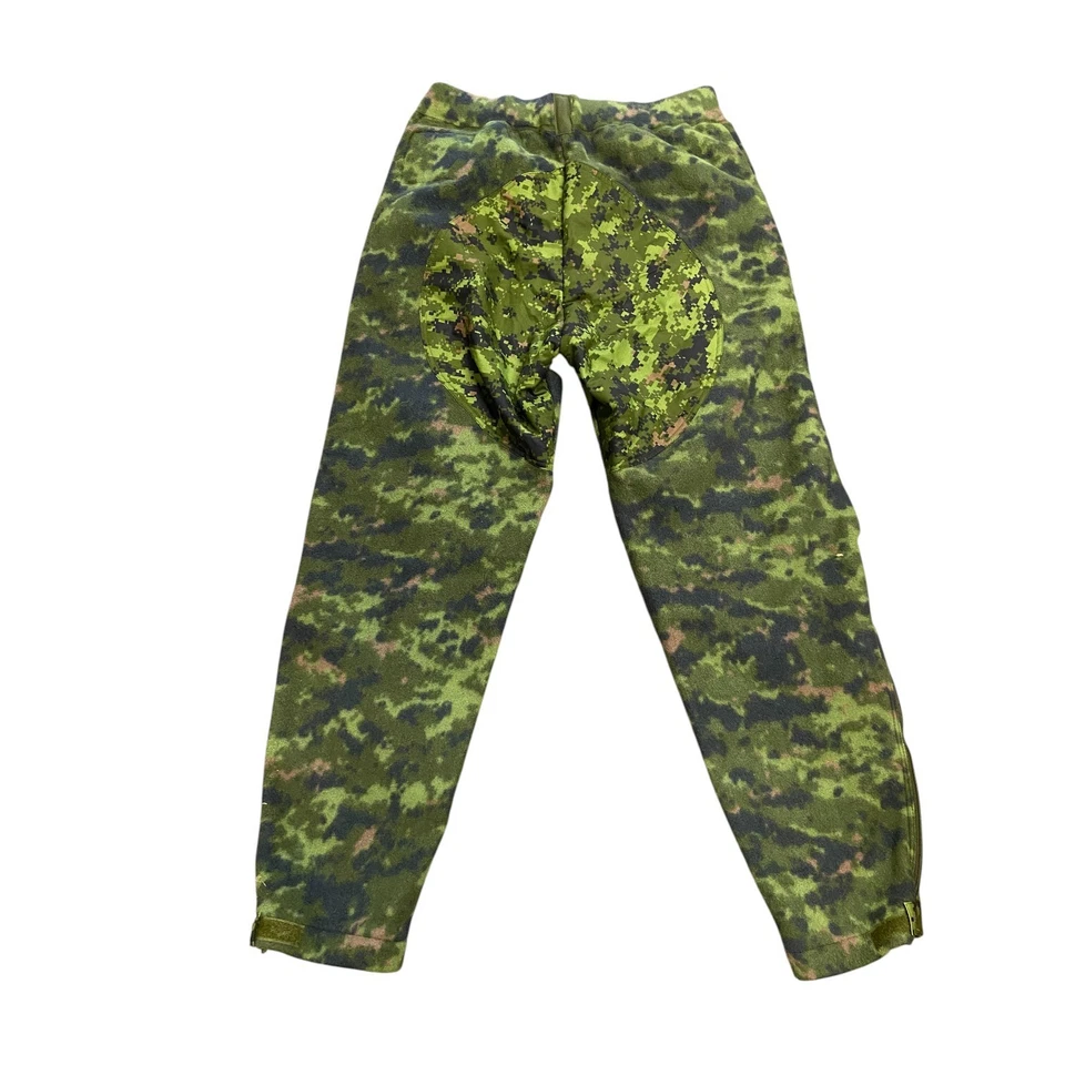 Canadian Armed Forces CADPAT Fleece Pants - 7338 - Image 3 of 3