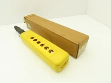 Telemecanique XAC-A06  6-Station Pushbutton Control Pendant Enclosure Empty 500V