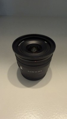 NEAR MINT Sony 10-20mm F4 PZ G Lens for E-Mount