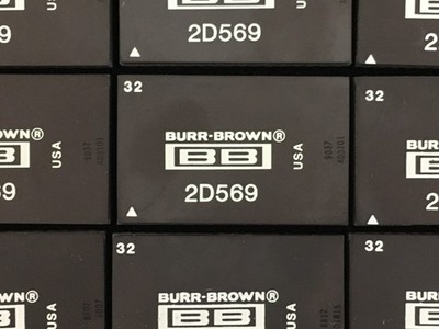 Burr Brown 2D569 Monolithic ADC/Analog to Digital Converter