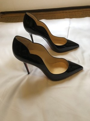 New Authentic Christian Louboutin Black Leather Hot Chick Pointed
