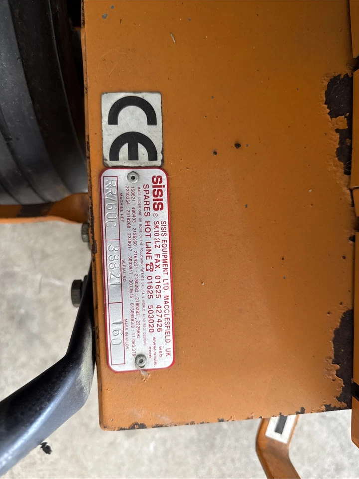 SISIS ROTORAKE 600 SCARIFIER AND DE-THATCHER FOR SPORTS & GOLF FIELDS Foto 2 de 4