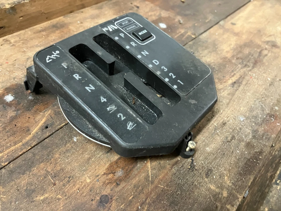 Range Rover P38 4.0 4.6 Auto Automatic Gear Shift Display Panel 54352880 - Image 3 of 4