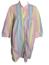 Vintage Metropolitan Seersucker Pastel Nightgown house dress Medium snap front
