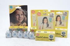 Lot of 17 Vintage Flash Cubes GE  Sylvania Blue Dot 