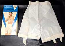 New Vintage Exquisite Form Assure Small White P1044 Regular Panty Girdle Garter