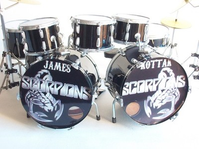 Axe Heaven Scorpions James Kottak Double Big Box Miniatur Schlagzeug
